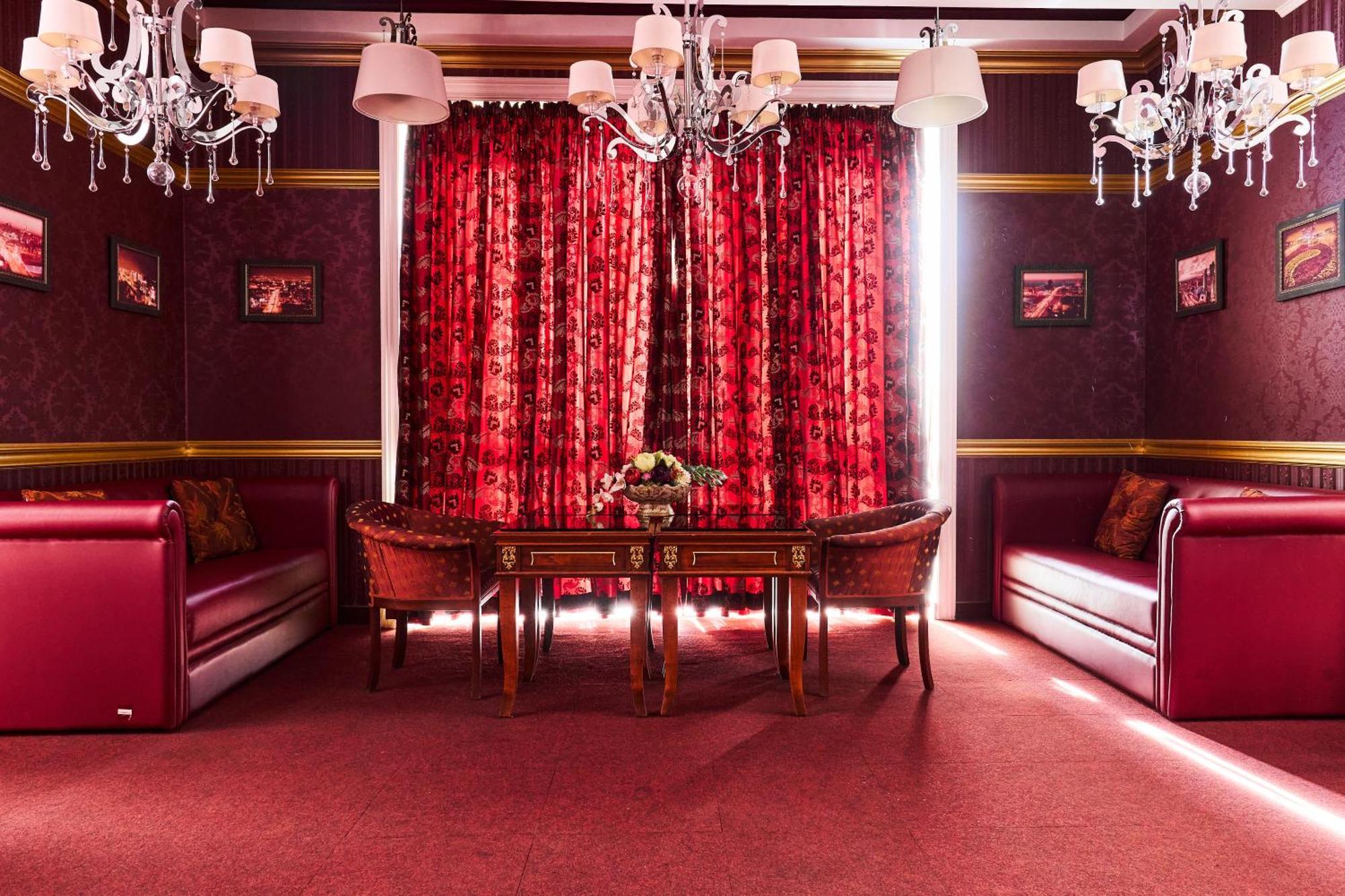 Kainar Hotel Shymkent Ngoại thất bức ảnh