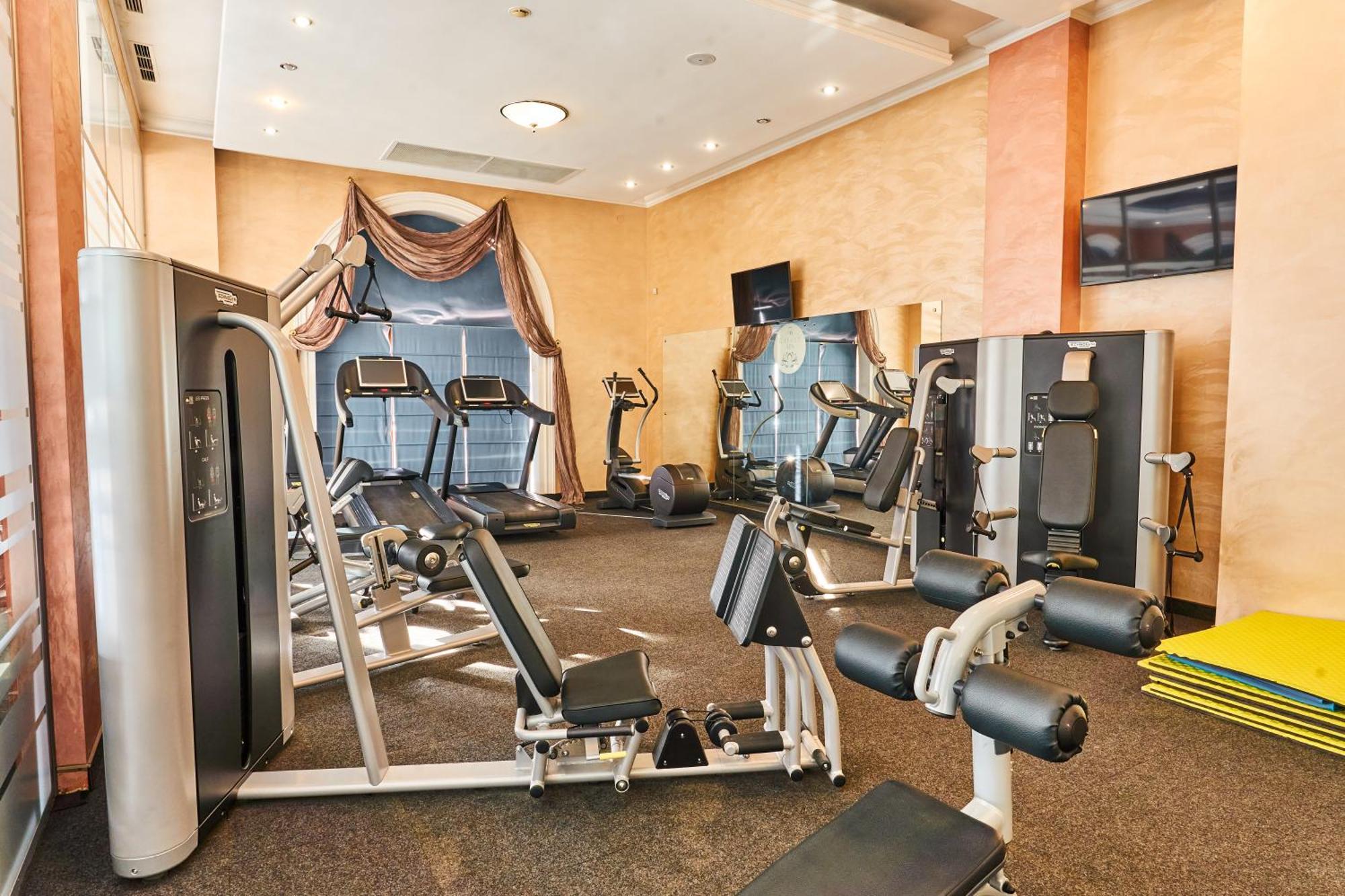 Kainar Hotel Shymkent Ngoại thất bức ảnh