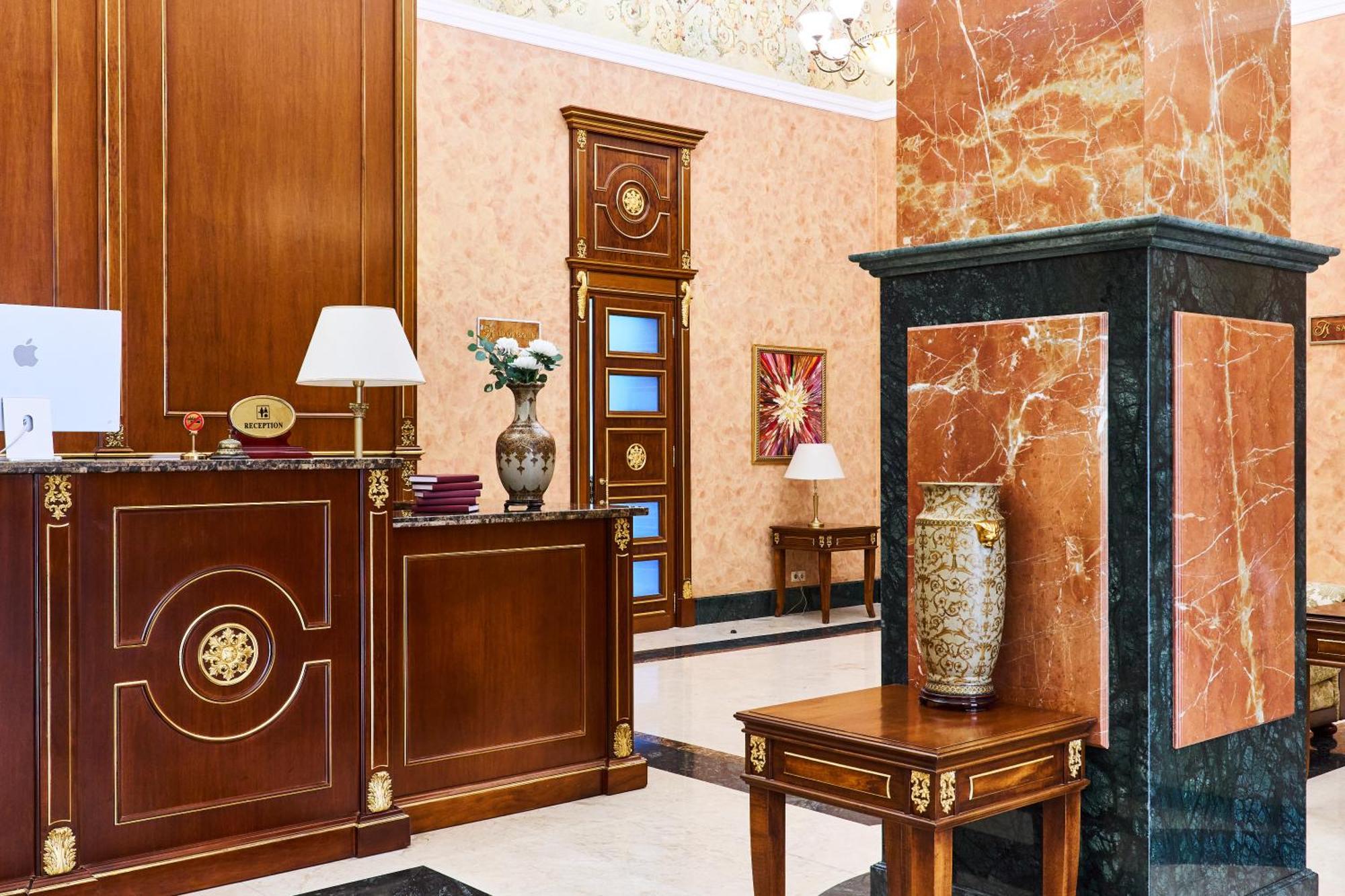 Kainar Hotel Shymkent Ngoại thất bức ảnh