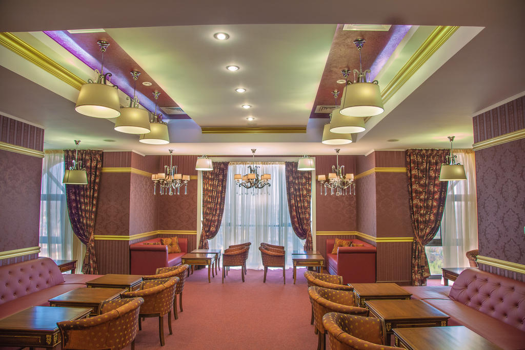 Kainar Hotel Shymkent Ngoại thất bức ảnh